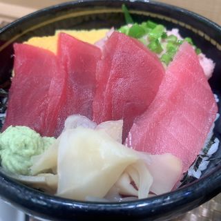 マグロ丼(すし三崎港代官山ピーコック店)