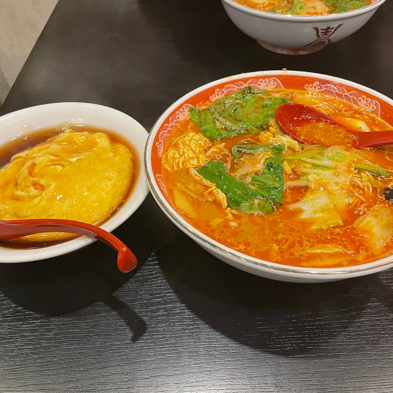 四川ラーメン＆ミニ天津飯(都飯店 （ミヤコハンテン）)