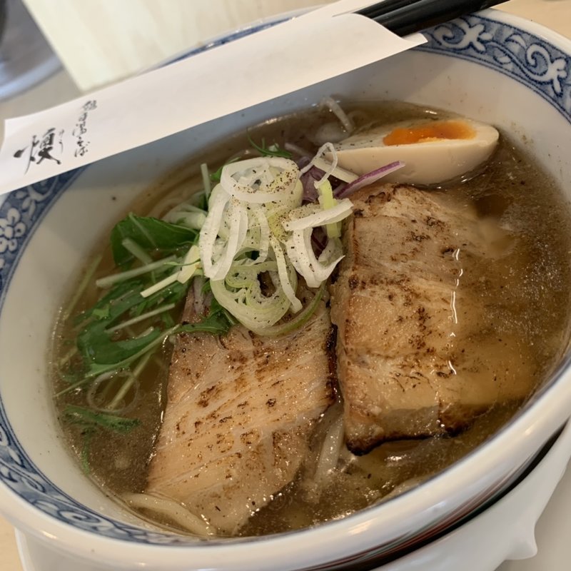 7種の魚介塩そば(鶏白湯そば 燠（ゆう）)