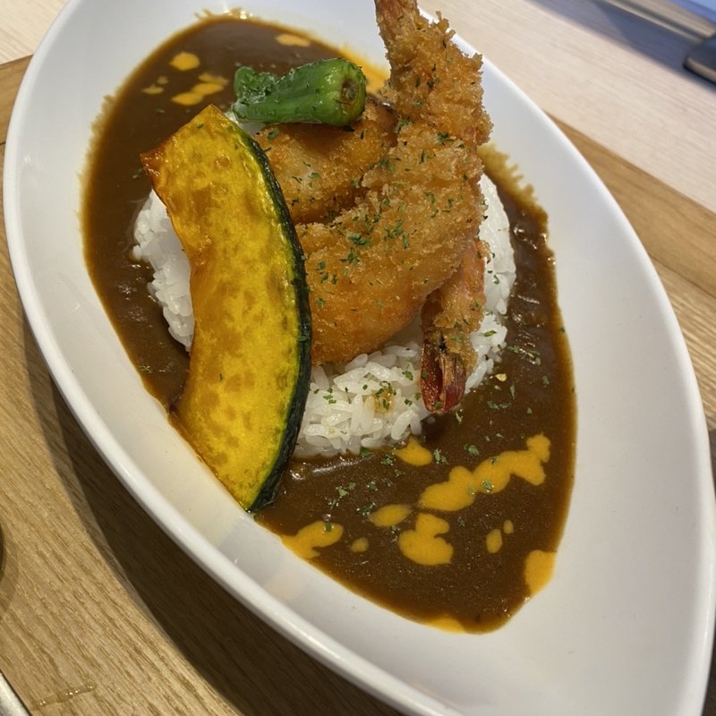 海老フライカレー(えびえび食堂 えび八本 住吉店)