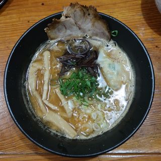 濃厚海老豚骨麺(醤油)(居酒屋台北)