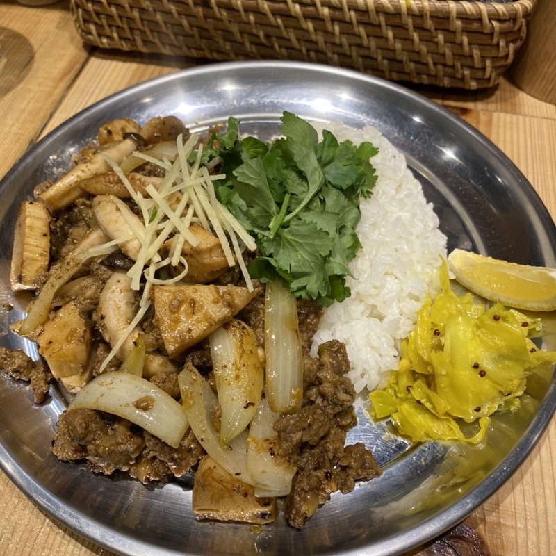 熟成猪山の幸キーマカレー(クボカリー 大名店)