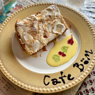 キャラメルシフォンケーキ(イタリアンカフェ・ベーム)