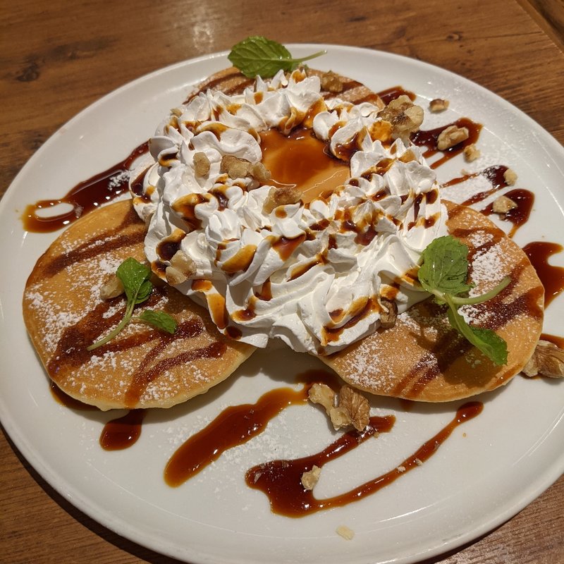 キャラメルナッツのパンケーキ(イタリアンバルパステル 北千住店)