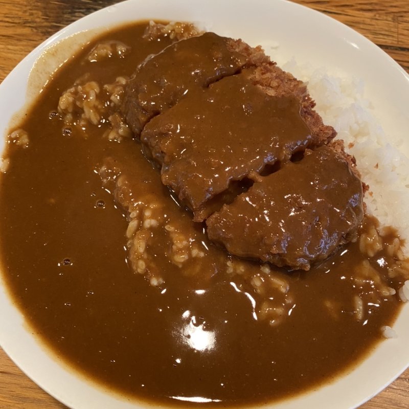 カツカレー(カレーショップからから)
