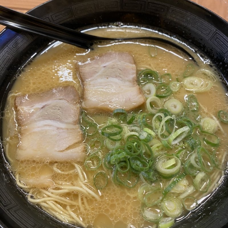 ラーメン(屋台おかもと 中洲川端店)