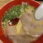 極上豚骨モヒカンラーメン(モヒカンラーメン　エアポート店)