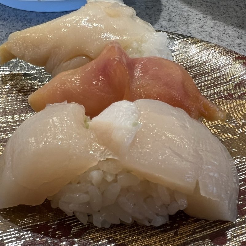 貝3貫盛り(回転寿司みさき 武蔵小金井店)