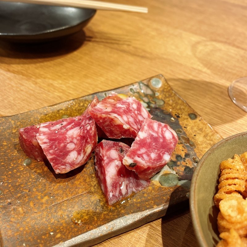 厚切りサラミ(イタリアン酒場 寅の日)