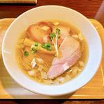 白醤油ラーメン(ラーメンニュー松戸)