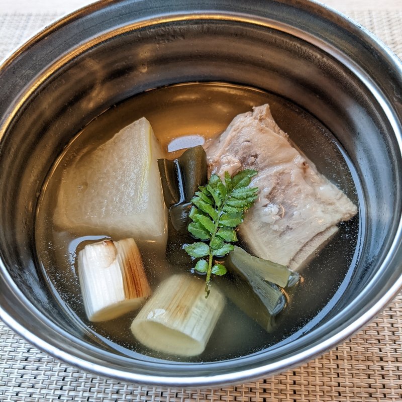 お椀(日本料理　八重山)