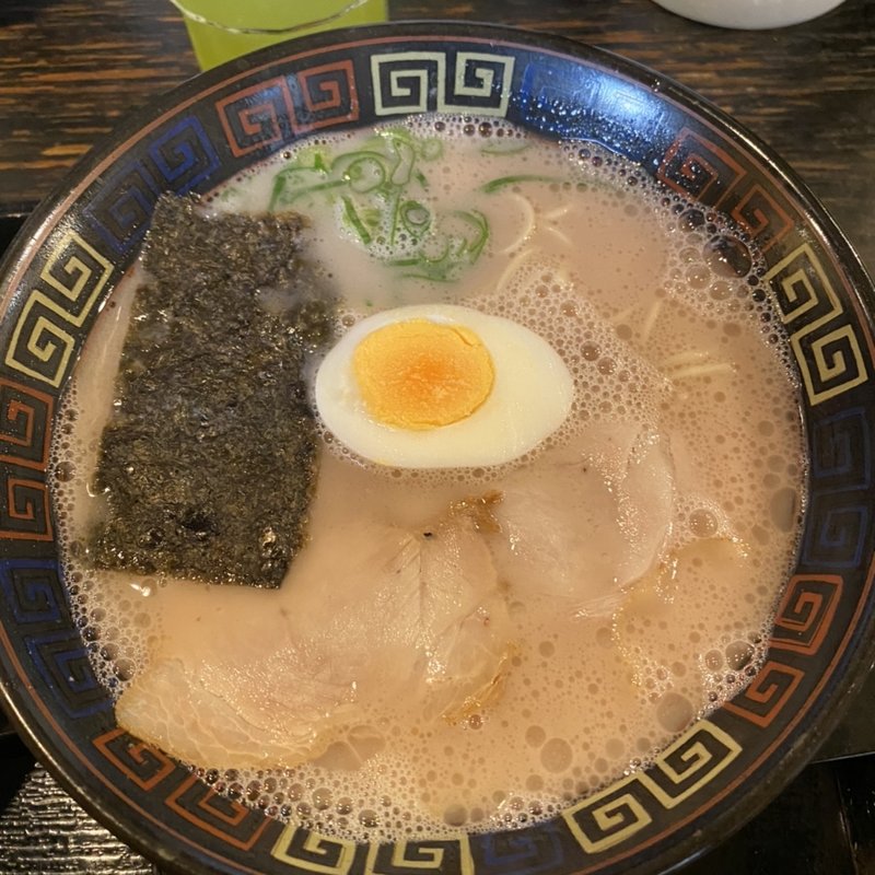 ラーメン(並)(久留米 大砲ラーメン 天神今泉店)