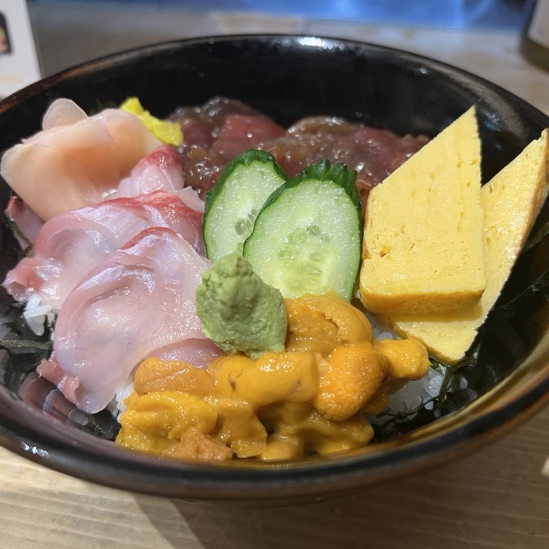 鮪漬生うに平政丼(さかり寿司)