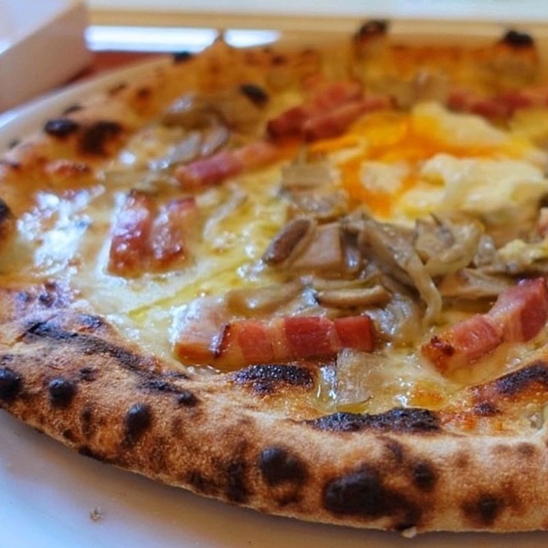 ビスマルク（Mサイズ）(Pizzeria MASA（ピッツェリア マサ）)