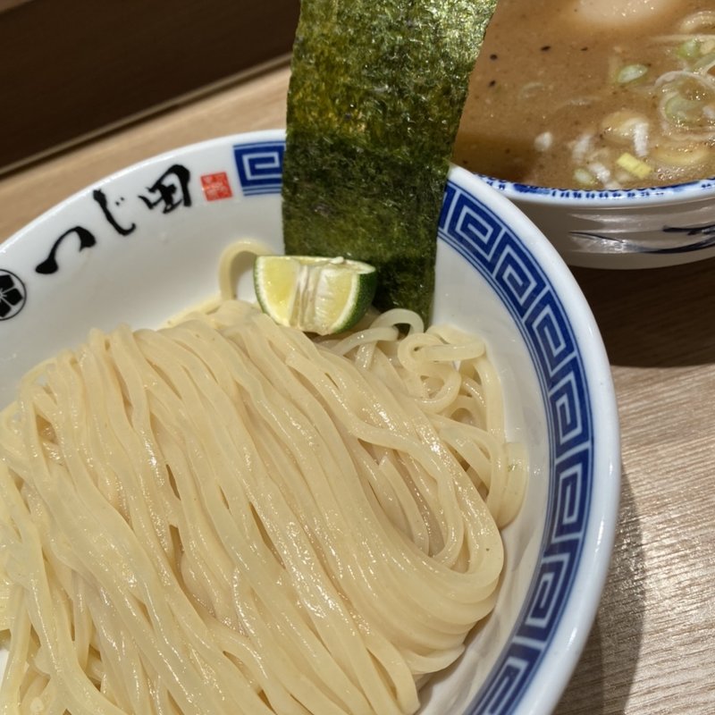 濃厚味玉つけ麺(つじ田 福岡空港店)