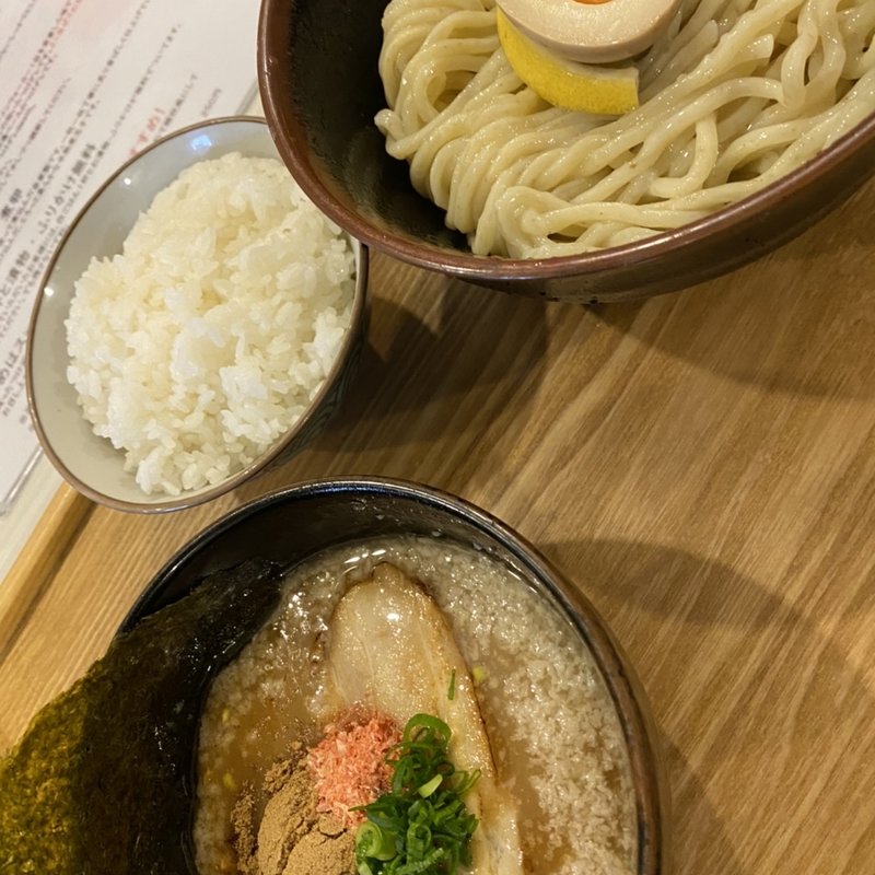 (つけ麺 たつ介 九産大前店)