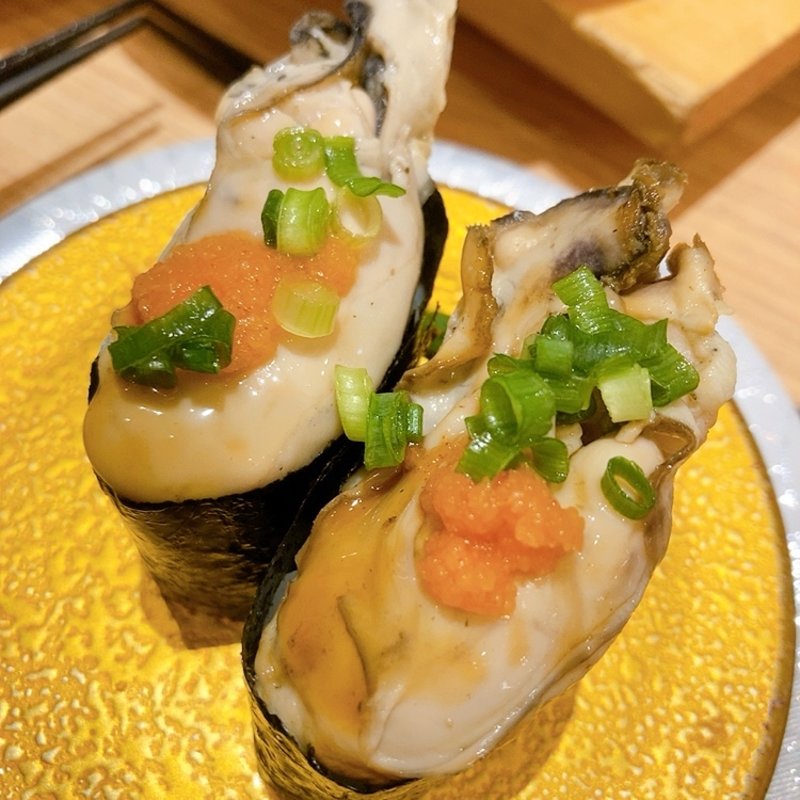 蒸しがきの軍艦(すし辰 ekie店)