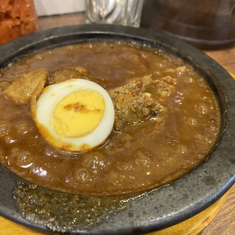 牛すじ煮込みカレー(hotspoon 五反田店)