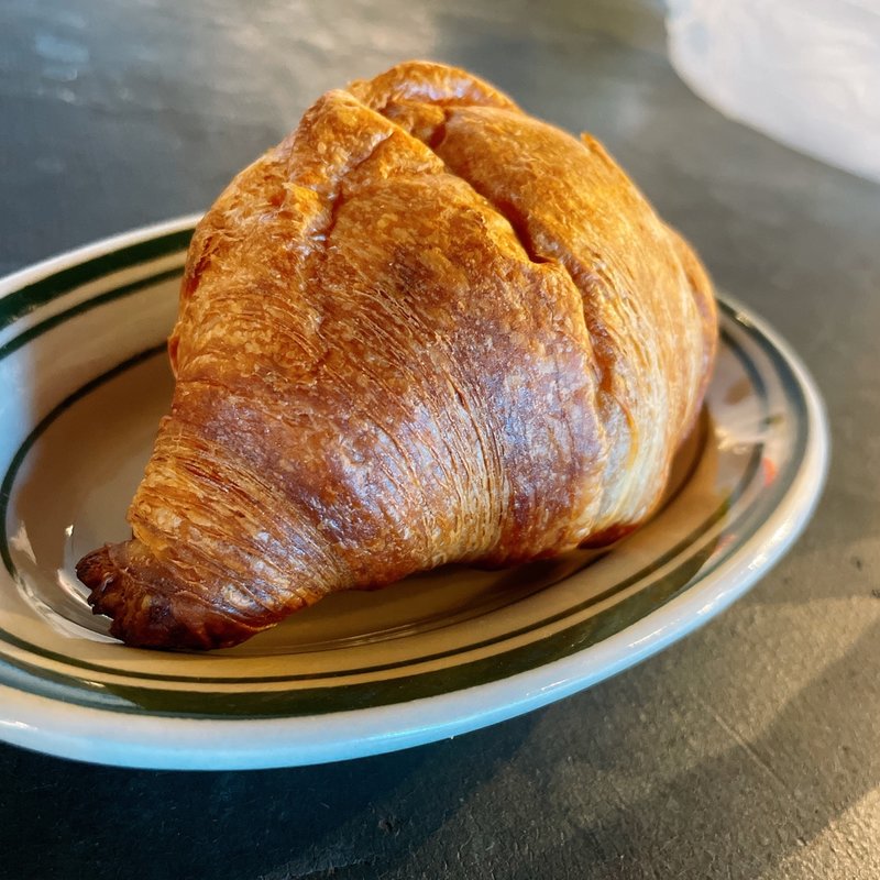 発酵バタークロワッサン(東京メロンパン 神保町店 （TOKYO MELON PAN）)