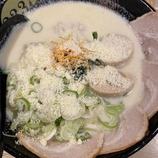 全部のせ豆乳ラーメン(元祖トマトラーメン 三味 キャナルシティ博多店)