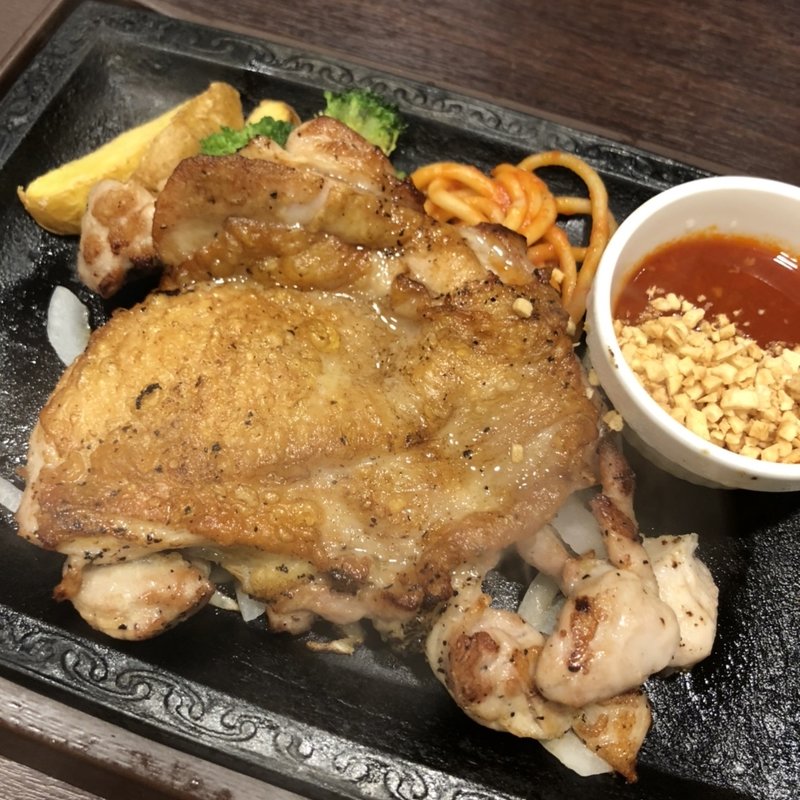 チキンステーキ(ステーキガスト 深大寺店)