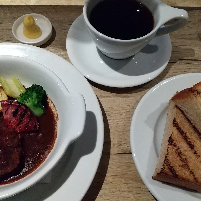 煮込みハンバーグと焼き野菜(小川珈琲堺町錦店)