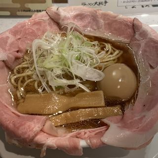 ピストル とろ〜り半熟煮玉子トッピング(ラーメン大戦争 西新宿店)