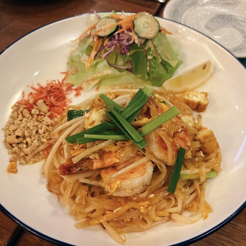 パッタイ(オチャバーカフェ)