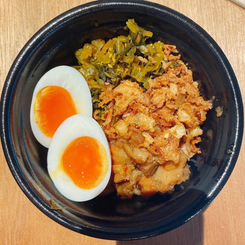 大盛りルーロー飯(台湾ルーロー飯 魯肉飯店 東日本橋店)