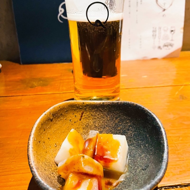 お通し(ヤキトリ、ワイン、日本酒、Q)