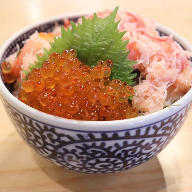 かにいくら丼(港食堂 )