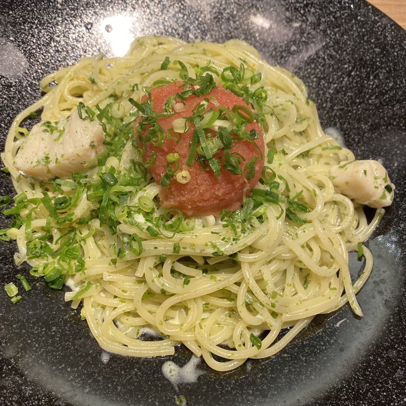 ホタテと明太子のクリームパスタ(麦と卵　新宿西口店)