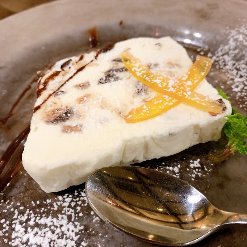 カサータ(カンティーナ シチリアーナ トゥットイル マーレ)