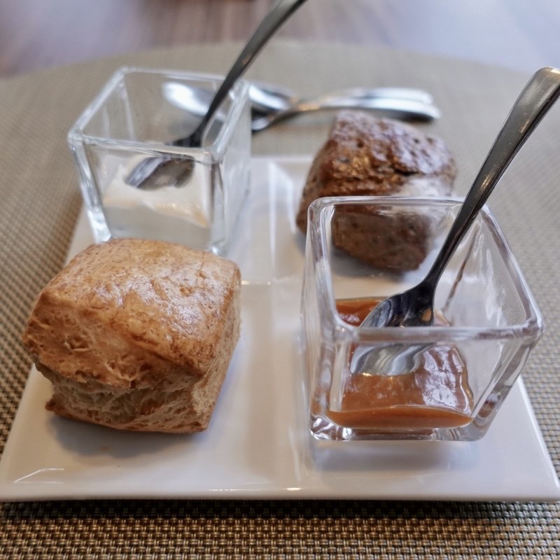 スコーン(à table（ア・ターブル）)