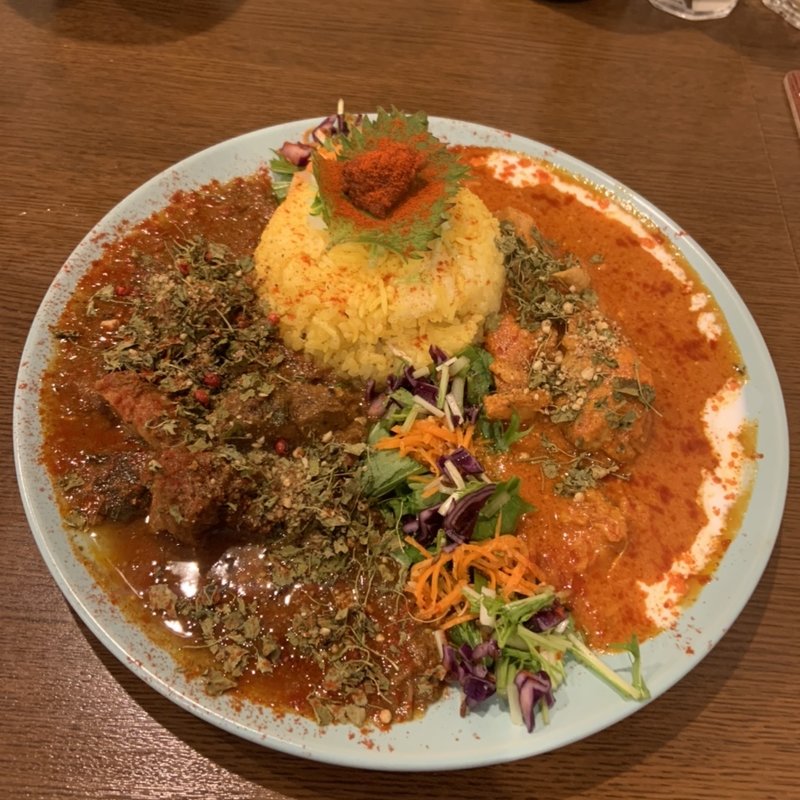 バターチキンカレー＋ポークビンダルーカレー(シモカワスパイス)