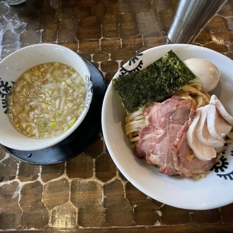 特級龍介つけ蕎麦(特級鶏蕎麦 龍介 )