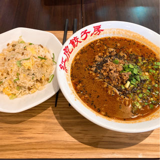 黒ごまタンタン麺(紅虎餃子房 長岡店 )