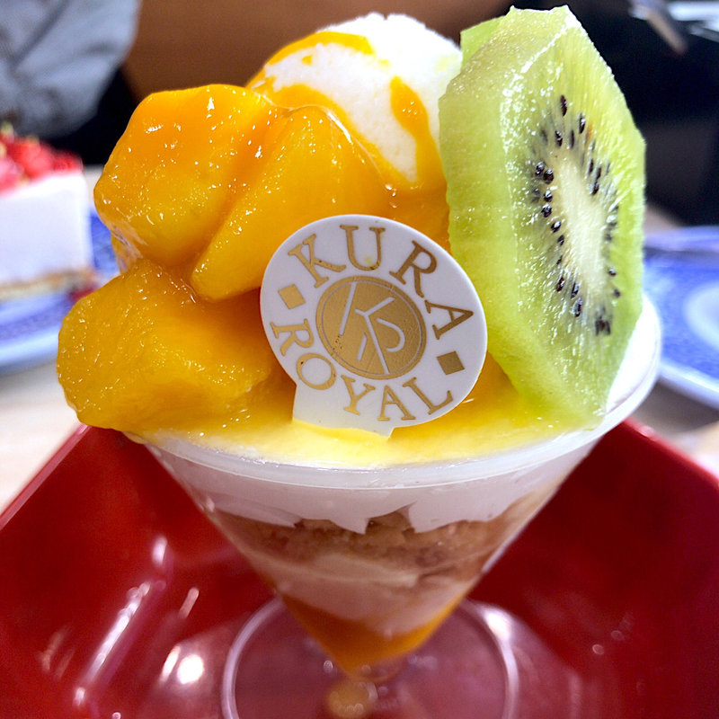 完熟マンゴーパフェ(無添くら寿司 あすと長町店 )