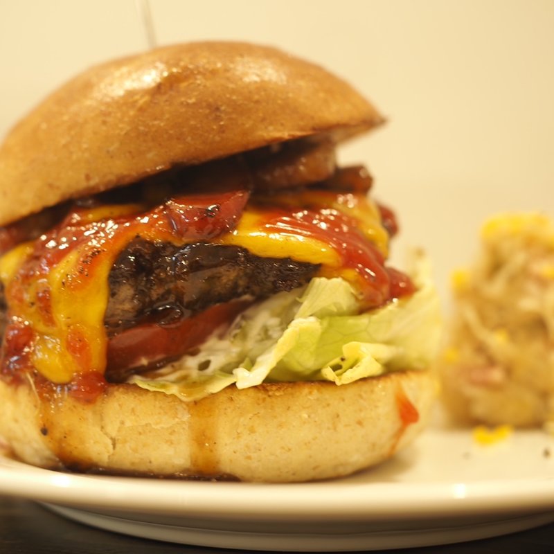 メープルベーコンチーズ(BURGER ELEVEN)