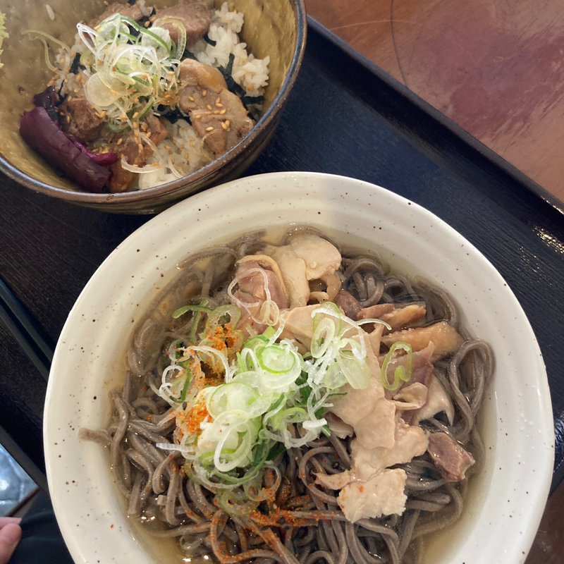 かぶり丼肉そばセット(河北や （かほくや）)