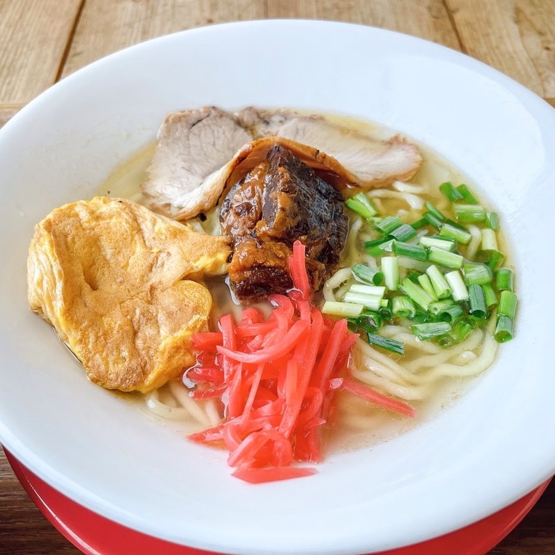 沖縄そば(らーめんあたりや)