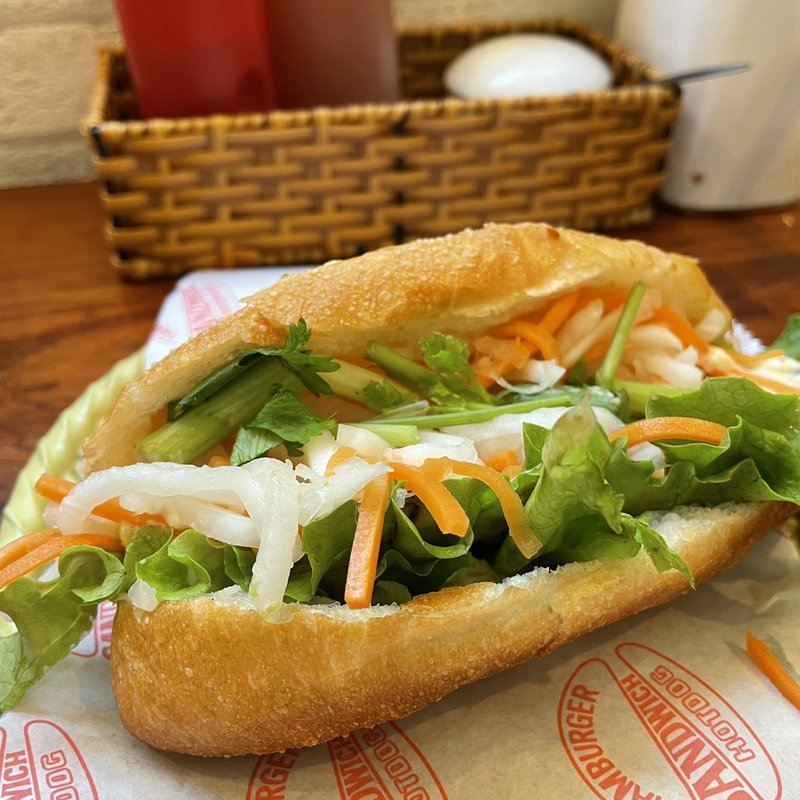 エビアボカドバインミー(バインミー⭐︎サンドイッチ)