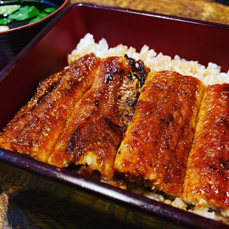 鰻重（上）(うなぎの魚伊)