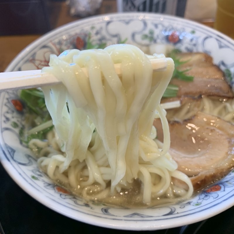飛魚マグロ節ラーメン(麺屋マルヨシ)