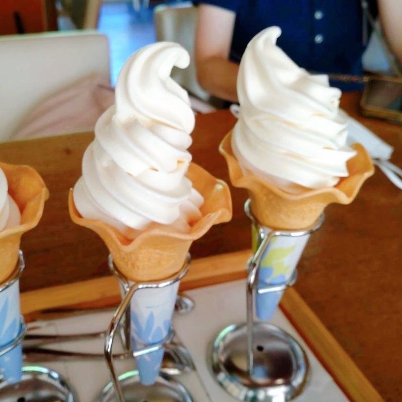 ソフトクリーム(ミサキドーナツ 三崎本店)