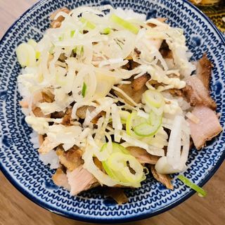 チャーシュー丼(肉中華そば赤シャモジ)