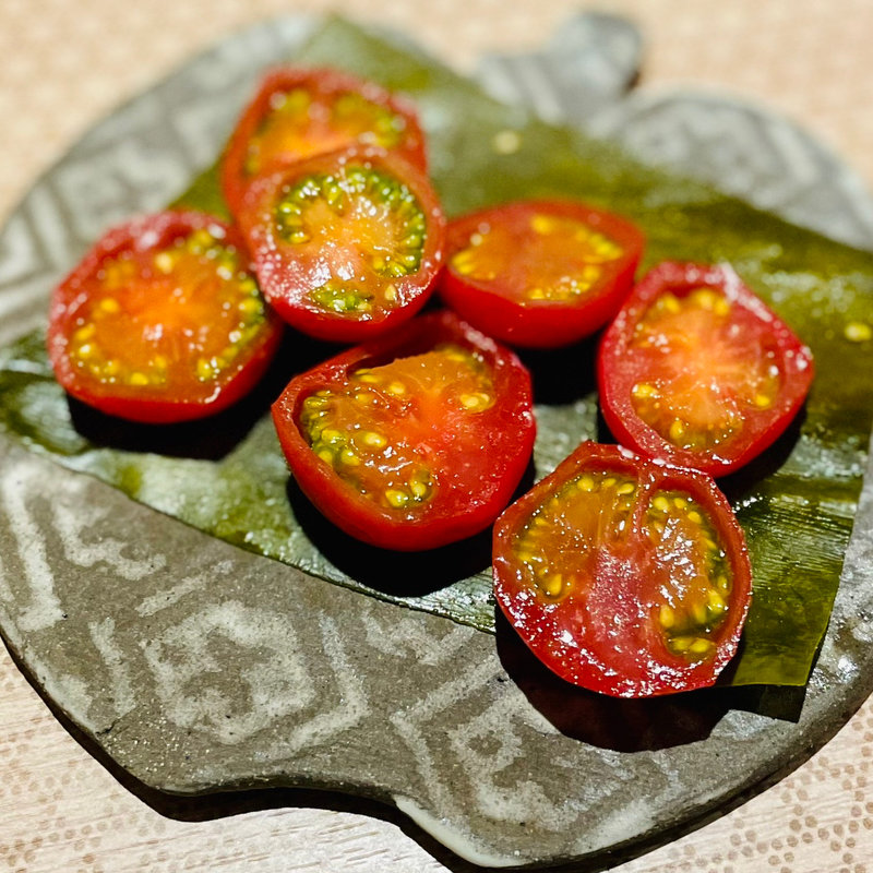 トマトの昆布締め(郷土酒肴　あおもり屋)