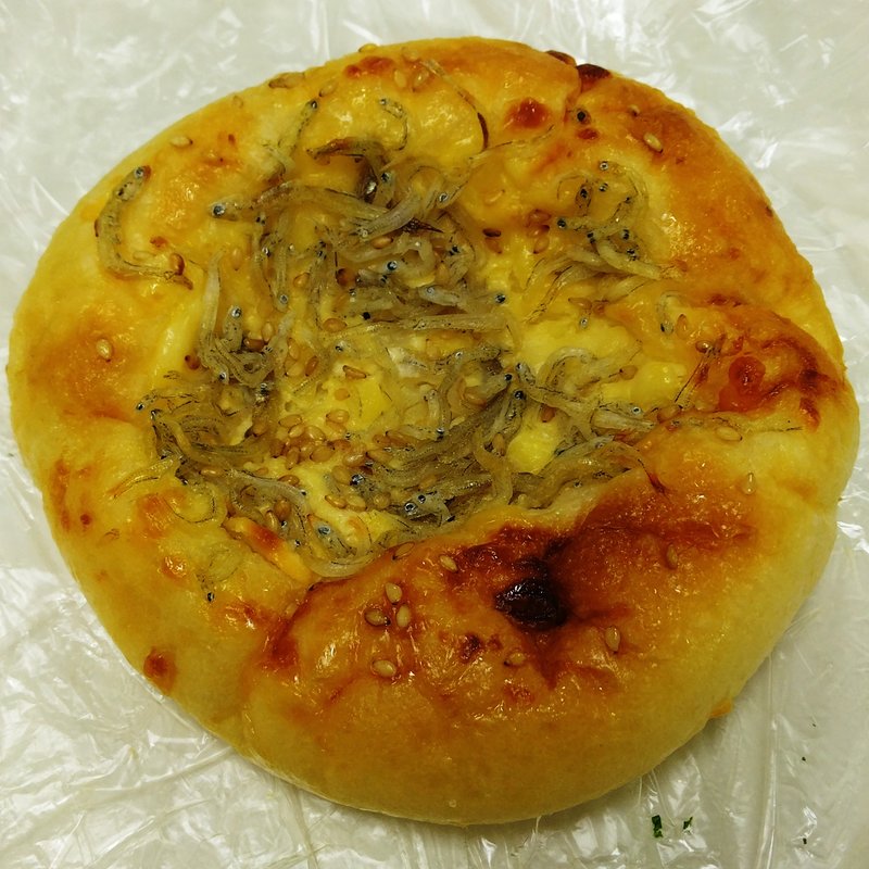 釜揚げしらすパン(ヴィ・ド・フランス仙台東館店 (VIE DE FRANCE))