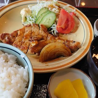 豚ロース生姜焼きセット(大垣サウナ)