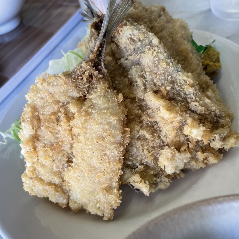 イワシアジ定食(春美食堂 )
